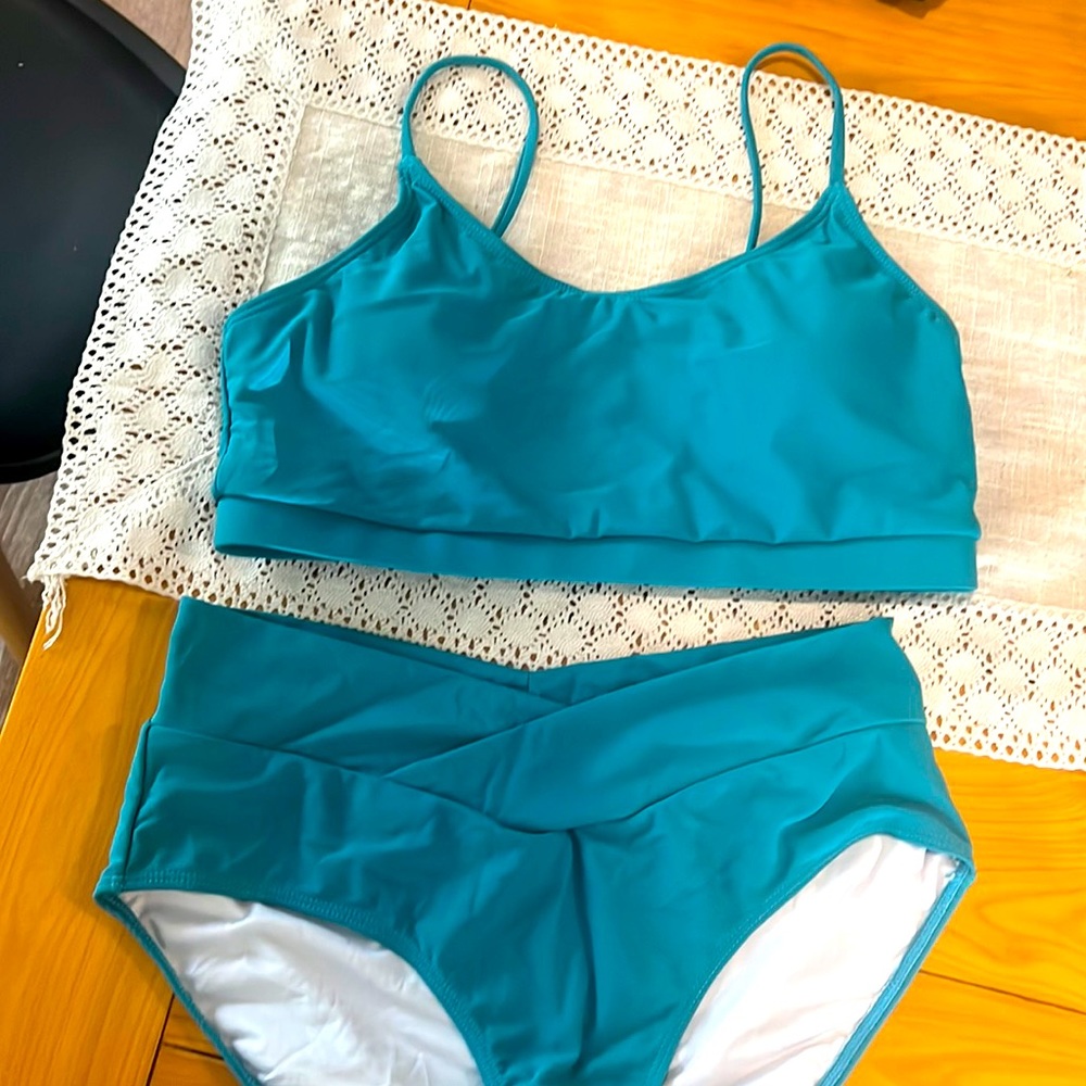 Green bikini size Large. New